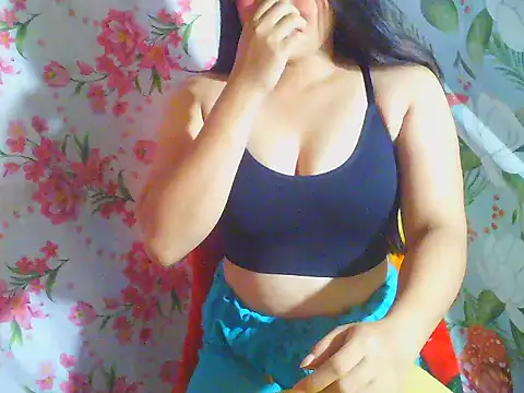 Katie Winslet online show from 02-03-26, 11:54