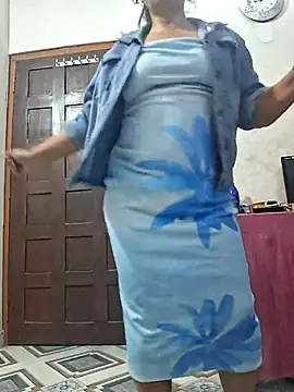 SIMIHOT online show from 10-31-25, 03:24