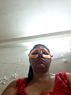 SIMIHOT online show from 11-05-25, 03:23