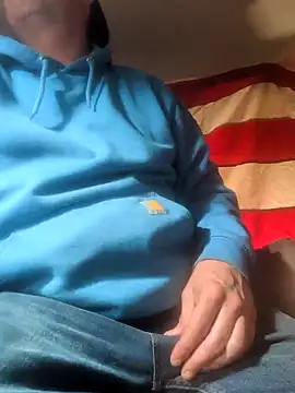 Snapshot of 2playforeplay chatting on 04-28-26, 07:13 2playforeplay online show from 04-28-26, 07:13
