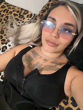 Princess-Jasmine07 online show from 11-01-25, 01:57