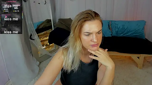 Marie Ellie online show from 11-12-25, 01:28