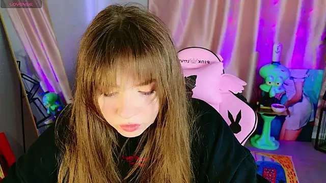 Moon  Bunny online show from 05-03-26, 01:28