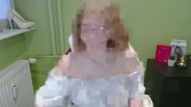 juicyPenny online show from 12-18-25, 07:36