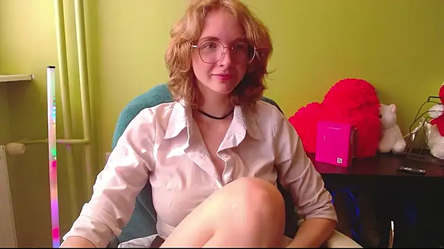 juicyPenny online show from 06-26-26, 06:18
