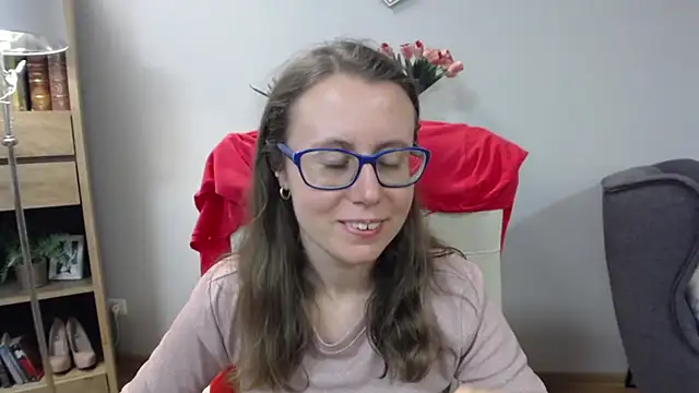 sweetxLizzy online show from 05-11-26, 04:51