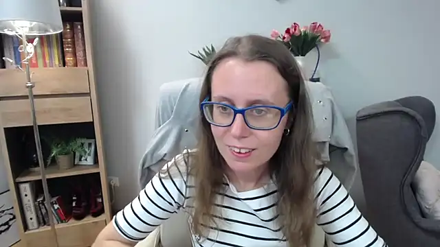sweetxLizzy online show from 06-10-26, 04:23