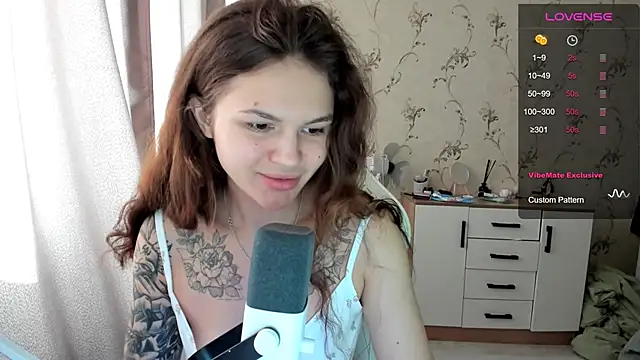 yourdreamm  online show from 09-18-25, 08:05