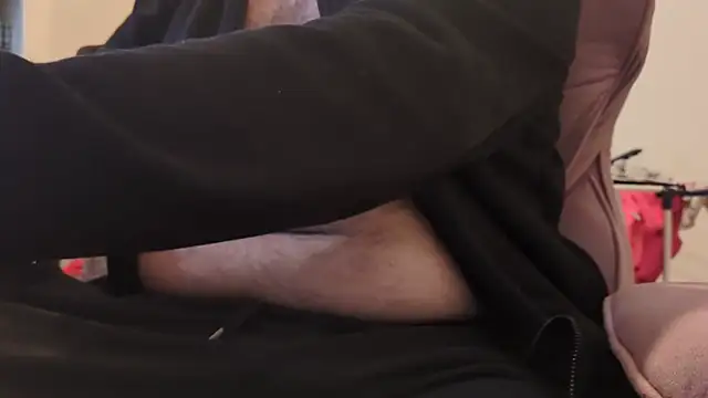 Snapshot of Jonpol74_ chatting on 03-25-26, 10:43 Jonpol74 online show from 03-25-26, 10:43