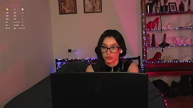 Olivia Faye online show from 03-26-26, 03:50