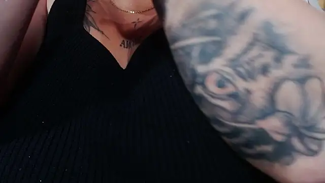 Naomi Braunx online show from 10-31-25, 01:01