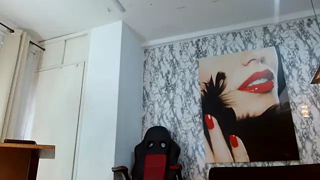 Snapshot of mariani_smith chatting on 10-20-25, 12:05 mariani smith online show from 10-20-25, 12:05