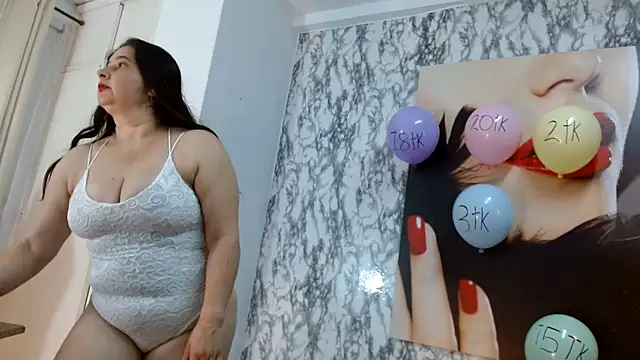 Snapshot of mariani_smith chatting on 10-30-25, 12:17 mariani smith online show from 10-30-25, 12:17