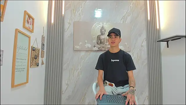 TWINKS BOYS1 online show from 01-10-26, 07:26