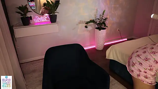 Katherinepinke online show from 03-02-26, 08:04