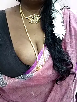 Snapshot of shobini chatting on 09-19-25, 03:34 shobini online show from 09-19-25, 03:34