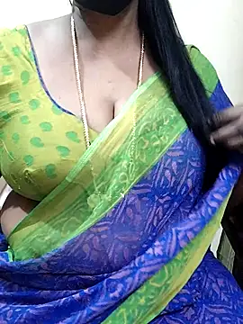 Snapshot of shobini chatting on 03-05-26, 05:20 shobini online show from 03-05-26, 05:20