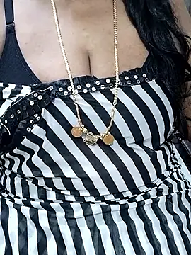 Snapshot of shobini chatting on 03-12-26, 03:51 shobini online show from 03-12-26, 03:51