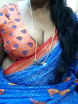 Snapshot of shobini chatting on 03-27-26, 06:19 shobini online show from 03-27-26, 06:19