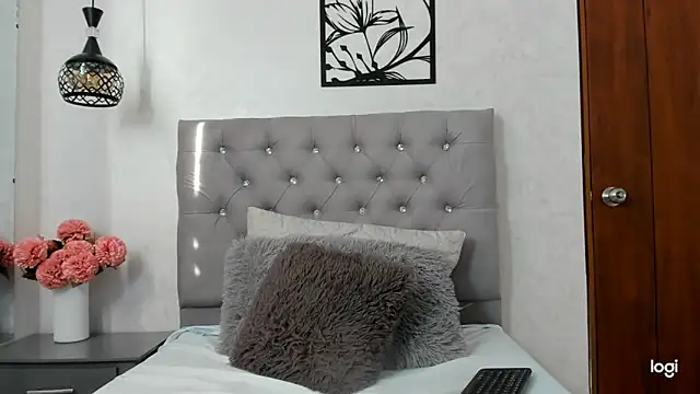 Emiily cooper x online show from 10-02-25, 01:29