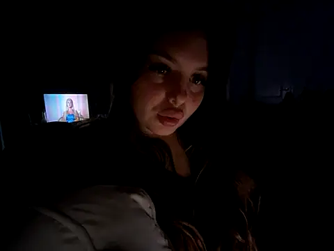 Teasing teen online show from 09-12-25, 05:07