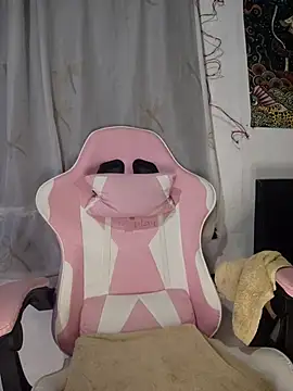 Snapshot of bettyboo2801 chatting on 03-08-26, 12:19 bettyboo2801 online show from 03-08-26, 12:19