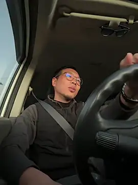 koukou322 online show from 12-14-25, 09:52