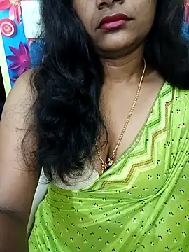 Snapshot of Dharshini_7 chatting on 10-24-25, 08:27 Dharshini 7 online show from 10-24-25, 08:27