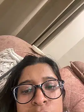 desitease online show from 10-22-25, 06:51