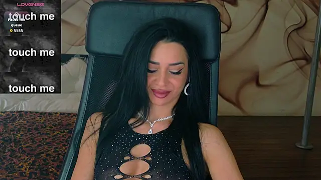 NaomiScarlet online show from 11-13-25, 10:14