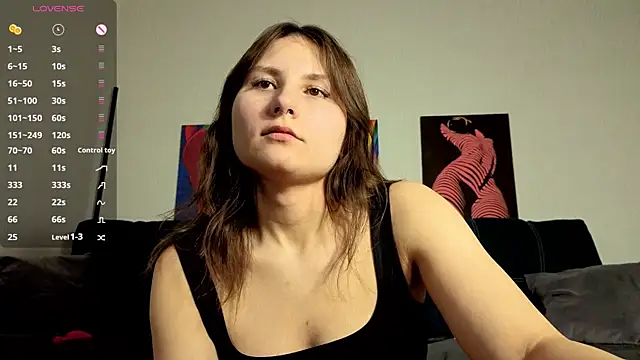 TrixiBell online show from 02-28-26, 05:52