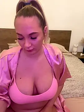 Snapshot of NellyExtraa chatting on 11-09-25, 10:19 NellyExtraa online show from 11-09-25, 10:19