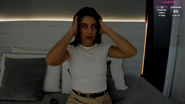 Snapshot of Emmy_Meadows chatting on 10-04-25, 07:23 Emmy Meadows online show from 10-04-25, 07:23