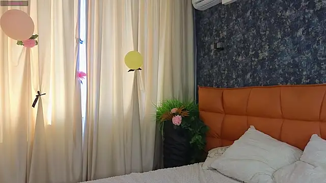 SoftBliss online show from 09-16-25, 06:47