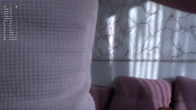 Snapshot of EleneButton chatting on 03-16-26, 01:22 EleneButton online show from 03-16-26, 01:22