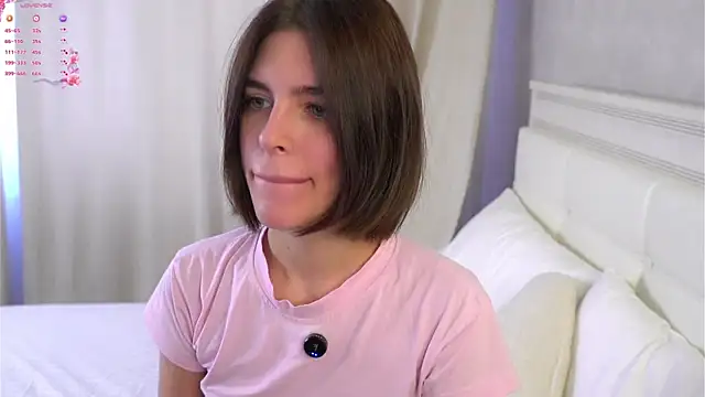 EleneButton online show from 05-04-26, 01:01