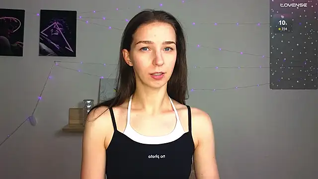 Snapshot of Made_for_Love chatting on 09-10-25, 02:06 Made for Love online show from 09-10-25, 02:06