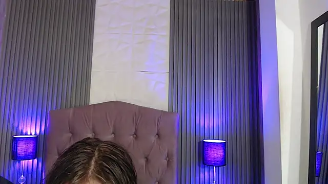 Bonnali lune online show from 03-08-26, 04:05