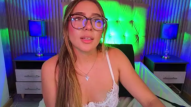 Bonnali lune online show from 03-27-26, 08:26