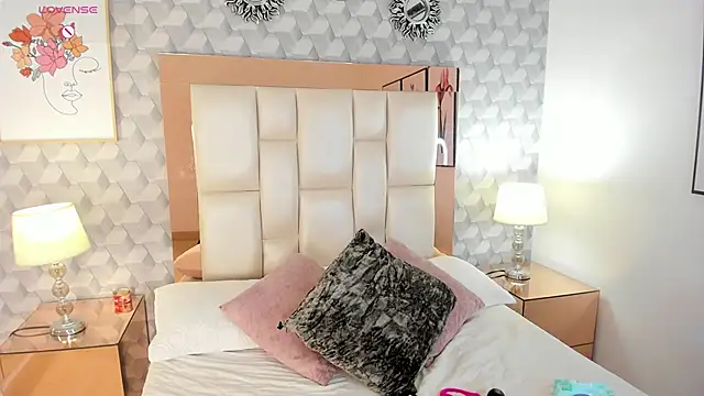 Sasha  sims   online show from 09-11-25, 11:54