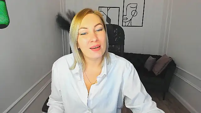 CamilaFatem online show from 09-15-25, 08:09