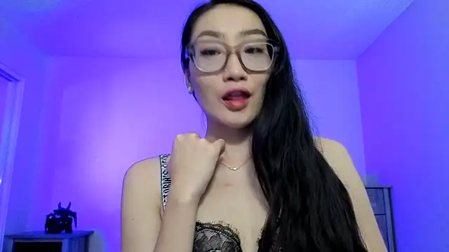 Aliciaz3 online show from 10-01-25, 05:08