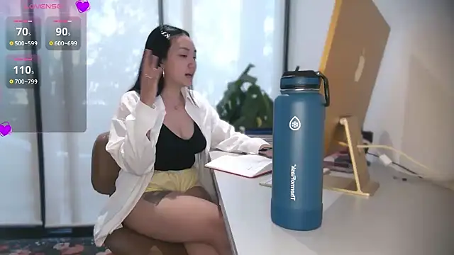 yuzhara online show from 09-21-25, 03:46