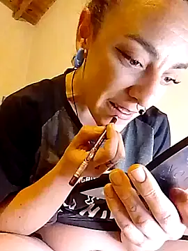 Snapshot of etherconh chatting on 09-29-25, 12:16 etherconh online show from 09-29-25, 12:16