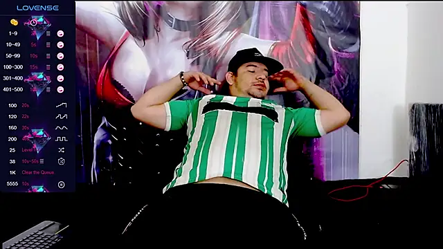 Snapshot of smith_hot29 chatting on 10-15-25, 03:17 smith hot29 online show from 10-15-25, 03:17