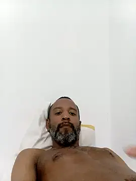 Snapshot of Pretin_Maroto chatting on 11-05-25, 01:38 Pretin Maroto online show from 11-05-25, 01:38