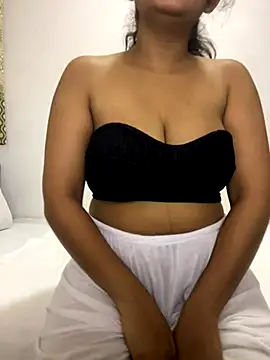 Snapshot of Tsbabylove1 chatting on 11-20-25, 02:28 Tsbabylove1 online show from 11-20-25, 02:28