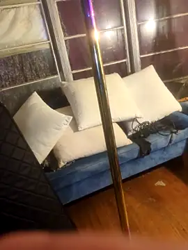 Snapshot of Anna-May97 chatting on 02-03-26, 02:21 Anna-May97 online show from 02-03-26, 02:21