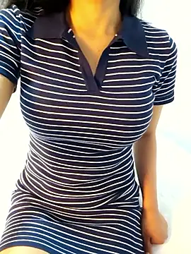 Snapshot of Miss_Pompitas23 chatting on 04-13-26, 03:23 Miss Pompitas23 online show from 04-13-26, 03:23