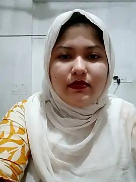 Snapshot of Nusrat-N chatting on 07-08-26, 03:22 Nusrat-N online show from 07-08-26, 03:22